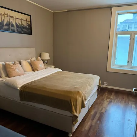 Eigenesveien 1 * Stavanger